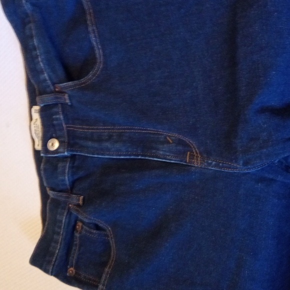 Abercrombie & Fitch Ultra High Rise Jeans - 10 - Picture 2 of 7